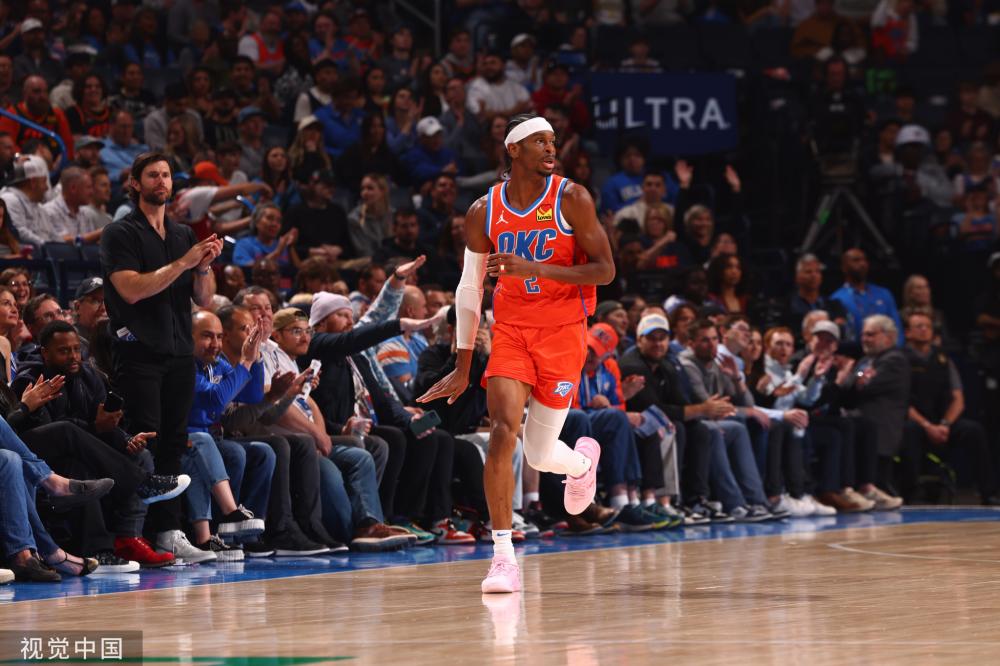 球迷们期待 球迷们期待